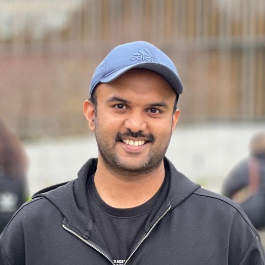 Dr Adarsh Sunilkumar